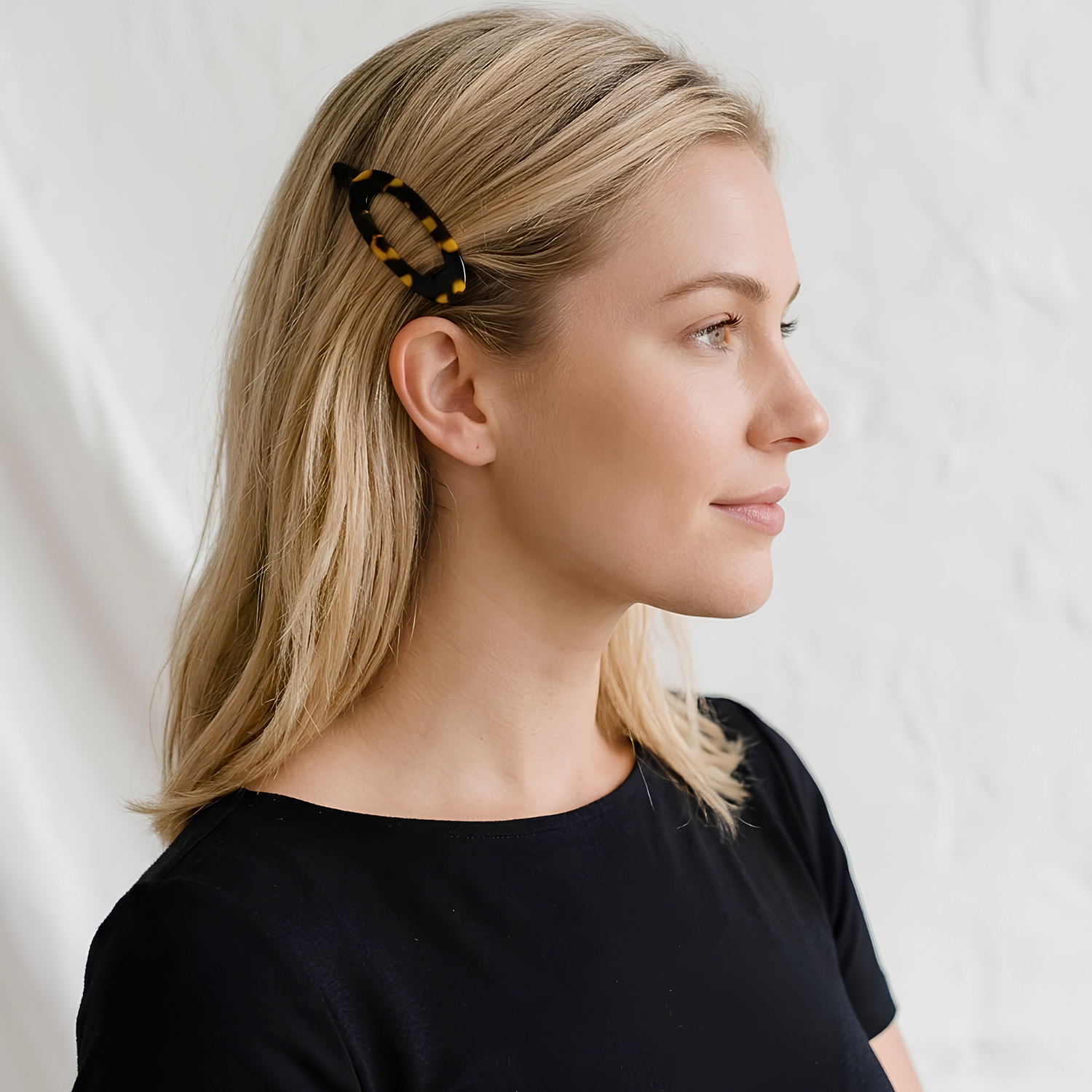 French Amie Oval Cut Out Small Handmade Cellulose Snap Hair Barrette for Women
