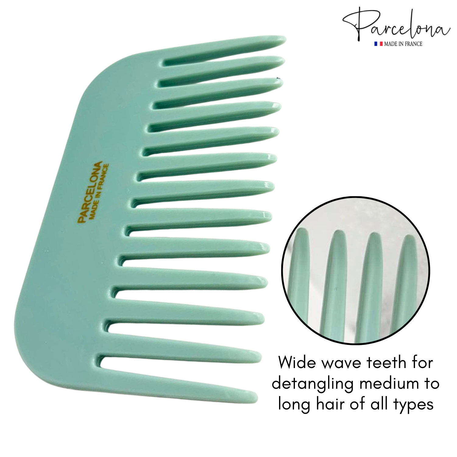 Light blue comb with wide wave teeth, brand 'Parcelona' visible, on a white background.
