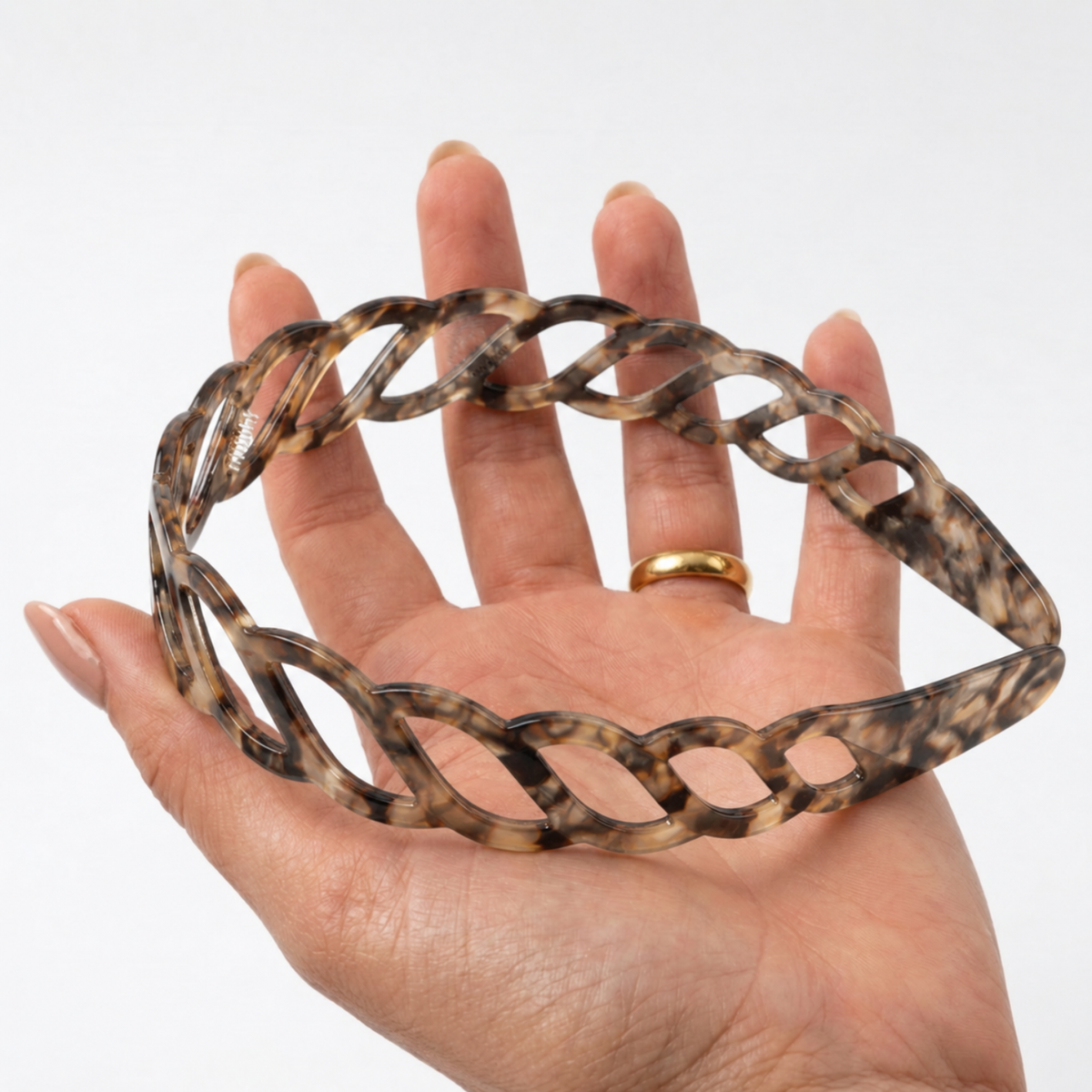 Moeni Twist Acetate Headband with Inner Teeth for Women and Girls