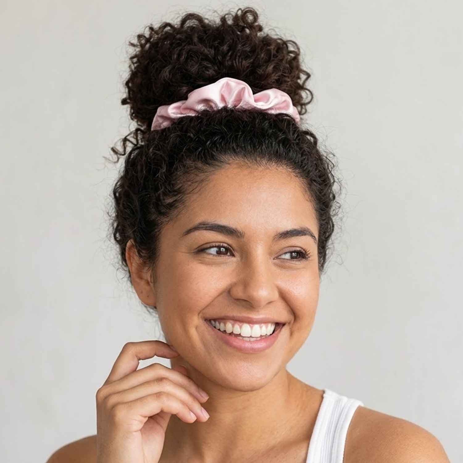 Moeni Natural Mulberry Silk Scrunchie Large Hair Tie No Crease Sleep, Daily Use